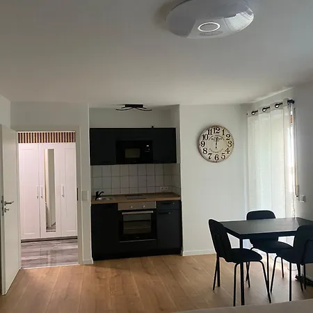 In Апартаменты *